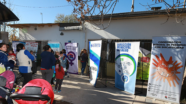 Entraron al centro de salud y asaltaron al enfermero