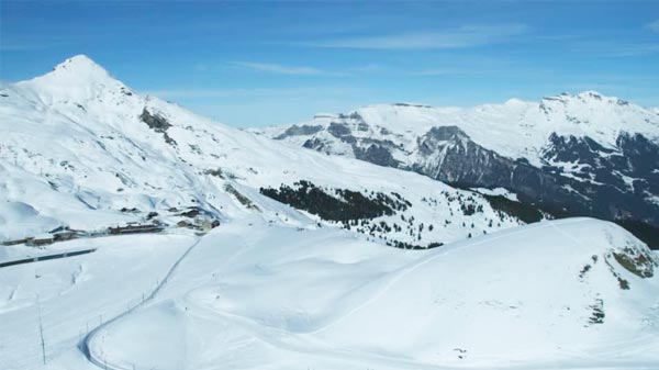 Nieve en alta montaña: previsiones que deben tomar los lugareños