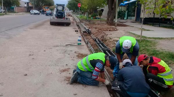 La caída de la obra pública en Mendoza dejó a 10 mil personas sin trabajo
