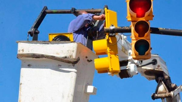 Hace 9 meses que los ediles le pidieron a Cornejo un semáforo para el cruce de Los Sauces y Avenida del Trabajo