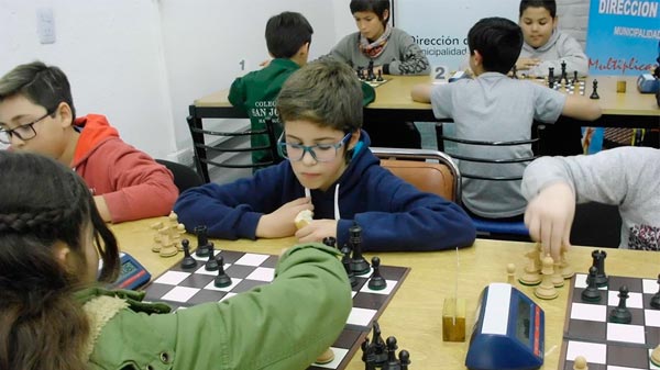 Con gran concurrencia de ajedrecistas se desarrolló el Torneo Infanto -Juvenil