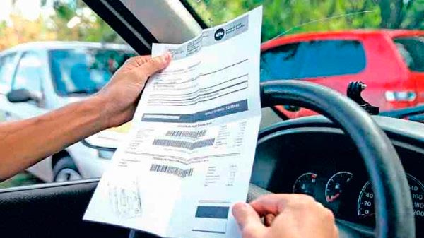 El gobierno de Suárez vuelve a presionar a la gente y recuerda que hoy vence el impuesto automotor