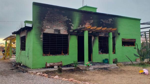 A una semana del incendio de Rama Caída, el vecino que ayudó a la familia contó lo que pasó