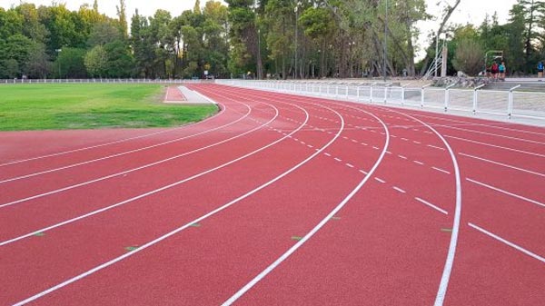 Se habilita la pista de Atletismo y canchas de Tenis en San Rafael  
