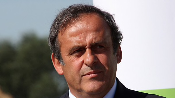 Michel Platini fue detenido en París por la investigación sobre la concesión del Mundial 2022 a Qatar