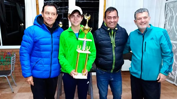 Tenis: Importante actuación de sanrafaelinos en el Regional de San Luis  