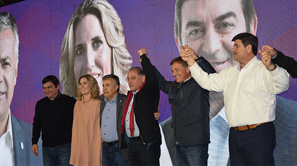Cornejo pidió que la gente “vote a Macri para que no vuelva el populismo de Cristina”
