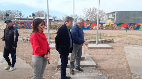 San Rafael: Remodelan la plaza República de Siria