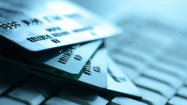 A fin de año habrá más controles a los clientes de tarjetas de crédito y débito