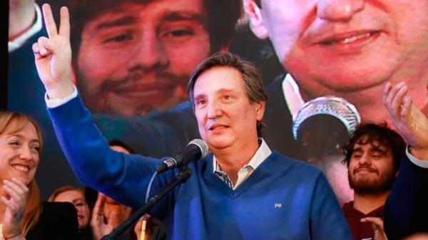 En algunos distritos, Emir Félix obtuvo más del 70 % de los sufragios