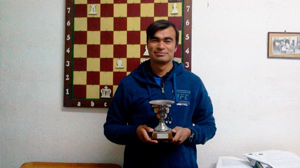 Franco Vásquez ganó el torneo de Ajedrez Universitario