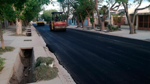 Los barrios Santa Elena, General Paz y la Isla Río Diamante ya tienen sus calles asfaltadas