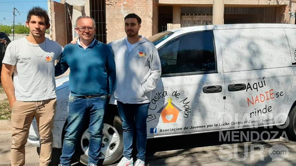 La Casita de Malén recibió la donación de un vehículo