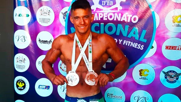 El joven fisicoculturista Facundo Navarrete se consagró subcampeón nacional de culturismo