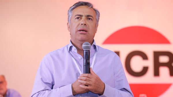 Juan Pablo Eraso apoyó la reelección de Cornejo como presidente de la UCR