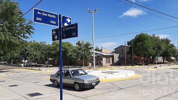 Pusieron en funcionamiento la rotonda de San Martín y Telles Meneses