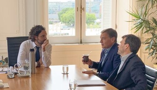 Suárez visitó a Cafiero y hablaron de la deuda que tiene Mendoza con el Banco Nación