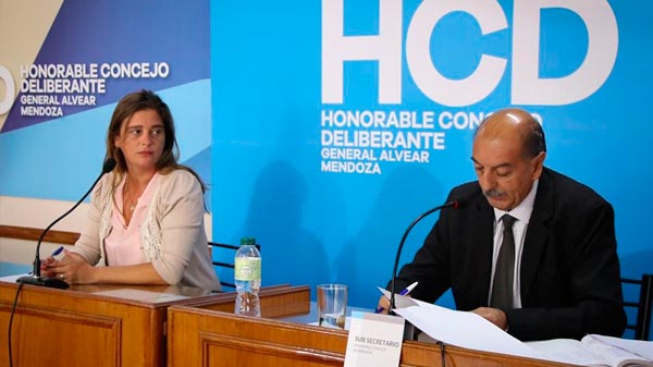 Concejo alvearense: por únanimidad aprobaron la resolución que solicita la presencia de Marinelli