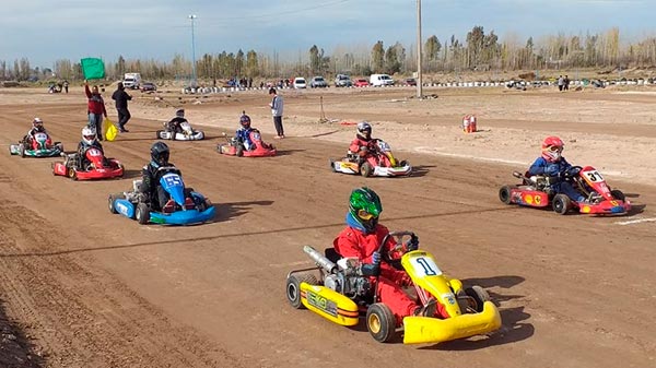 Se reprogramó el inicio del campeonato mendocino de karting y motos