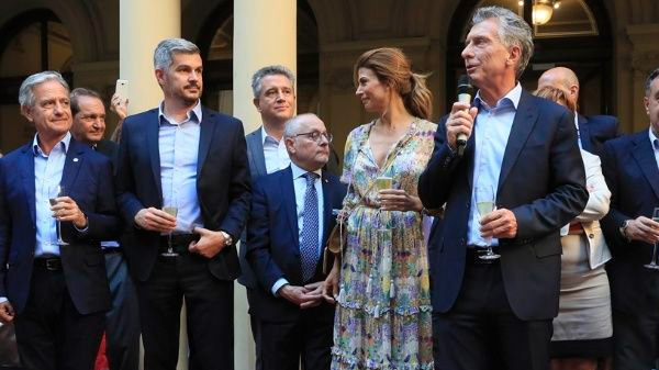 Denunciaron a Macri por el estado en que quedó la Casa Rosada