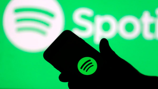 Spotify cambió el diseño de la interfaz en su aplicación móvil