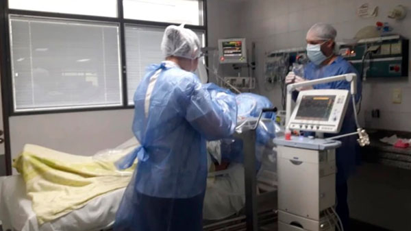 Denuncian que Mendoza «afronta la pandemia con 900 médicos precarizados»