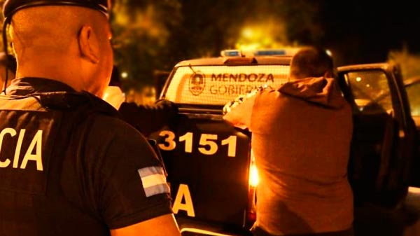 Cinco personas fueron procesadas en Malargüe por violar la restricción nocturna