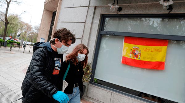 Coronavirus en España: reportó 567 muertes en las últimas 24 horas y supera las 18.000 víctimas