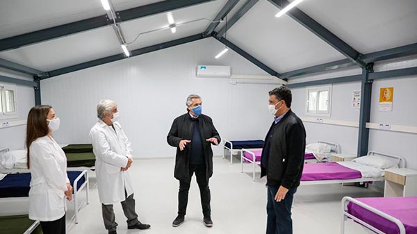 Coronavirus: el Presidente visitó un hospital de campaña en Vicente López