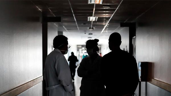 Argentina superó las 400 muertes por coronavirus: el promedio de edad de la víctimas es de 73 años y preocupa la alta tasa de letalidad en geriátricos