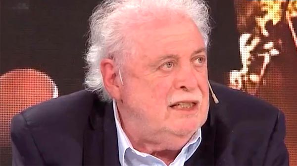 Ginés González García: “El incremento de casos tiene que ver con que el virus entró en barriadas humildes”