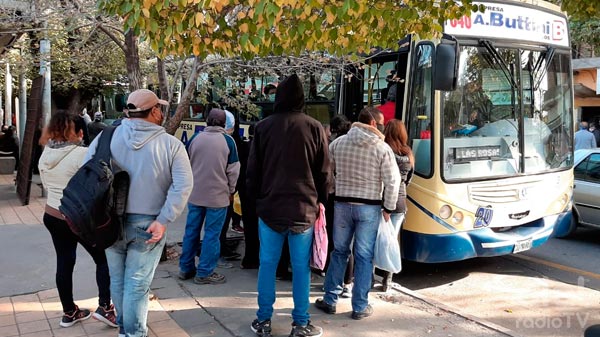 Se viene una fuerte suba del boleto de colectivo en Mendoza