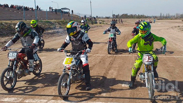 Pensando en el regreso a pista se trabaja en el Karting de Tierra y Motos en Óvalo