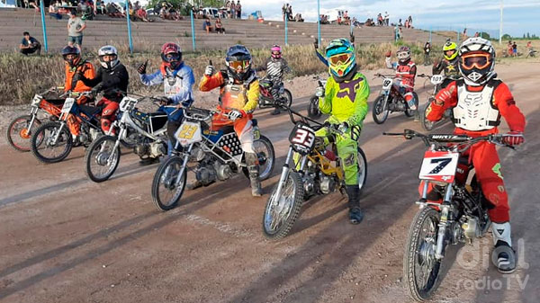 El ASA abre sus puertas para pruebas libres de motos en óvalo