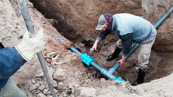 Nuevas instalaciones de agua potable en ciudad y distritos