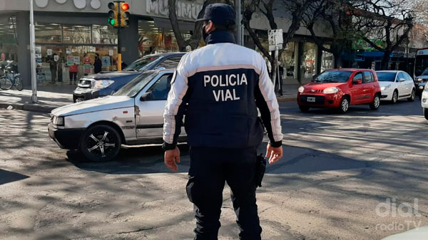 La Policía de Mendoza realizó casi 2 mil actas viales el fin de semana
