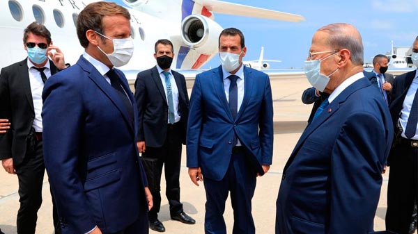 Emmanuel Macron llegó a Beirut tras las explosiones: prometió ayuda internacional, pero pidió atender la “crisis política y ética” del país