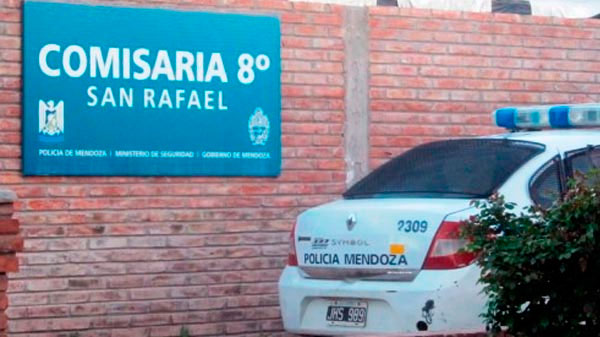 Mujer denunció el robo de su vehículo y el ladrón era de la familia