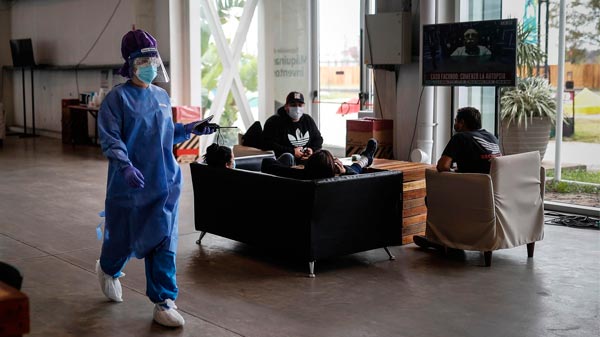 El subsidio para pacientes leves: 3165 se aislaron voluntariamente y se pagaron más de $10 millones
