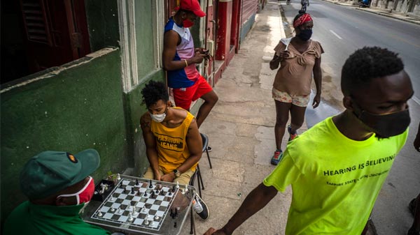Cuba contiene al coronavirus y anuncia el regreso a la “nueva normalidad”