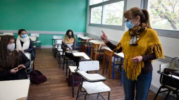 La OMS y Unicef instaron a extremar recaudos con la vuelta a las aulas