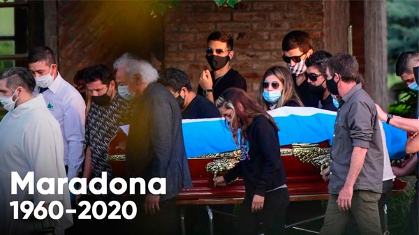 La muerte de Diego Maradona | The New York Post publicó la foto del cuerpo del Diez en la funeraria y luego le tapó la cara