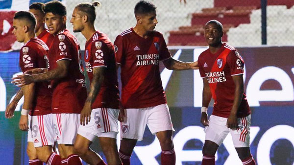 River goleó a Nacional y se metió por cuarta vez consecutiva en una semifinal de la Libertadores   