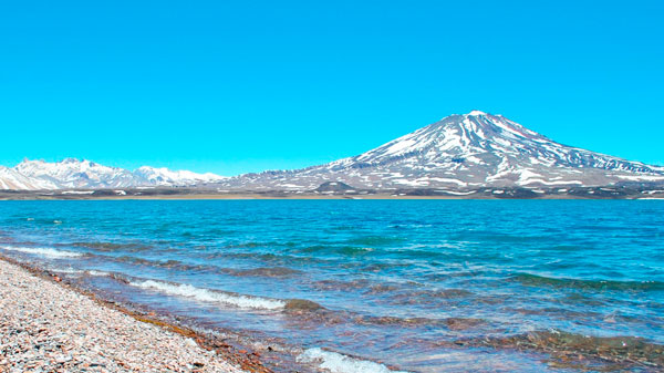 Por intensas nevadas, quedó cerrado el acceso a la Laguna del Diamante