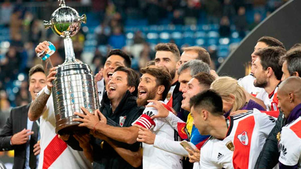 La Filial Enzo Francescoli organiza actividades tras cumplirse dos años de haber ganado la Copa Libertadores en Madrid