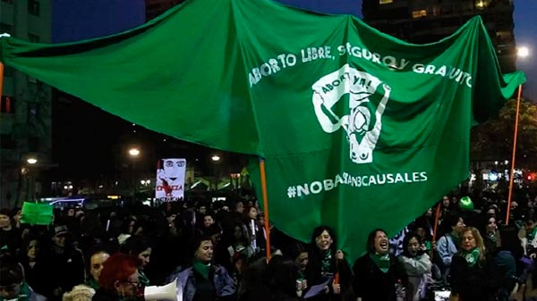 Chile comienza a debatir una ley de legalización del aborto este miércoles