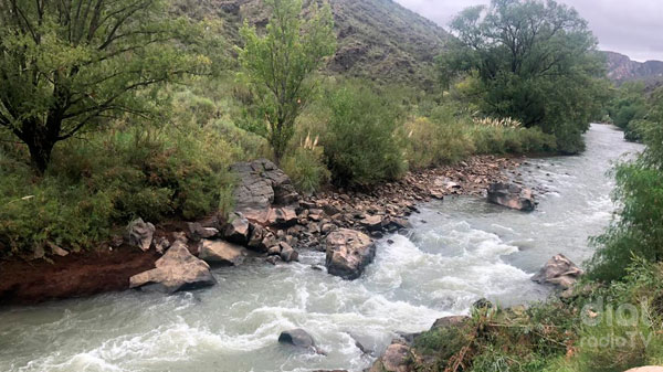 Río Atuel: eroga agua y permanecerá así por todo el feriado de carnaval