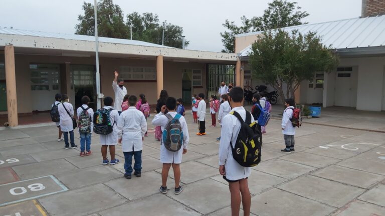 Desde la Provincia aseguran que todas las escuelas estarán en condiciones para el inicio de clases