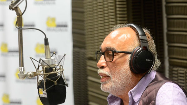 Oscar González Oro anunció su retiro de los medios al aire de radio Rivadavia