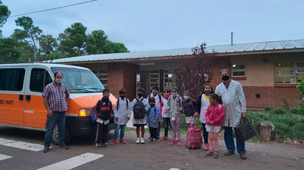 La Municipalidad de Alvear brindará un servicio de transporte para estudiantes de escuelas rurales 